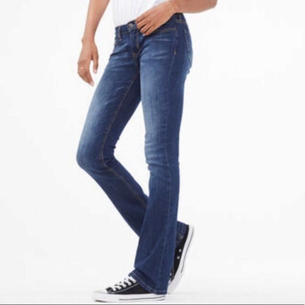 Aeropostale Chelsea Bootcut Jeans.  Size 3/4 Long
